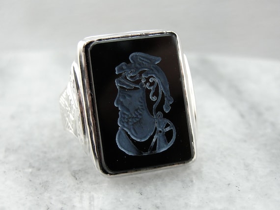 The Lord of Dragons: Vintage Intaglio Ring with W… - image 1
