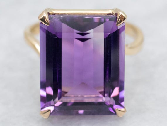 18K Gold Emerald Cut Amethyst Ring, February Birt… - image 2