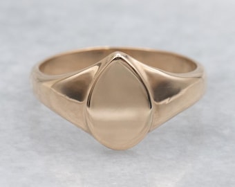Polished Gold Vintage Teardrop-Top Signet Ring