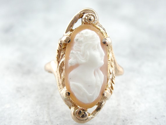 Large Rose Gold Art Nouveau and Fine Shell Cameo … - image 1