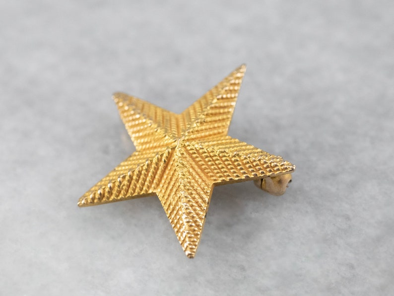 Textured Gold Star Pin, Yellow Gold Star Brooch, Star Brooch Pin, Celestial Jewelry, Unisex Gift, Star Jewelry 5QNAKHD3 image 3