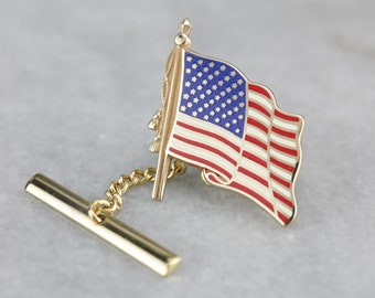 Vintage American Flag Tie Tac, Enamel Tie Tack, Yellow Gold Tie Tac, Unisex Accessory, Veterans Gift X6U940EV