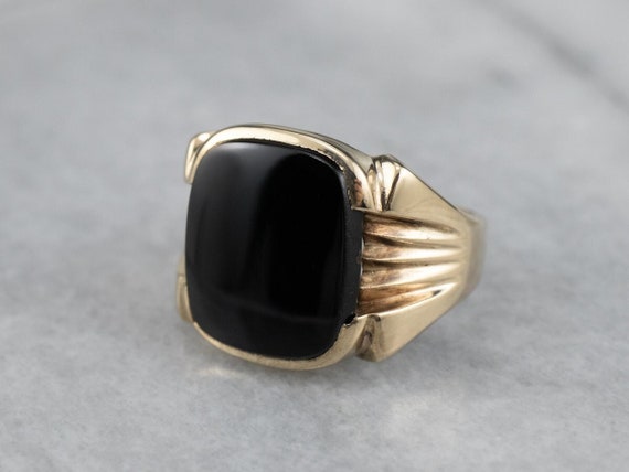 Men's Retro Era Black Onyx Ring, Vintage Gold Ony… - image 1