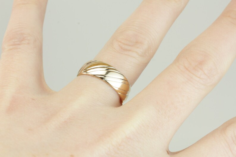 Wide Lined Pattern Wedding Band image 4