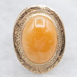Vintage Gold Peach Jadeite Ring, Jadeite Ring, Oval Cut Jadeite, Vintage Ring, Yellow Gold Ring, Gold Jadeite Ring, Yellow Gemstone A62582
