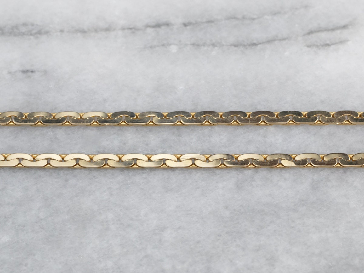 Wide Gold Serpentine Chain Yellow Gold 