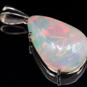 Tropfen Opal Anhänger, Oktober Geburtsstein, Gelbgold Anhänger, Opal Halskette, Geschenke für Sie, Cabochon Anhänger A40452