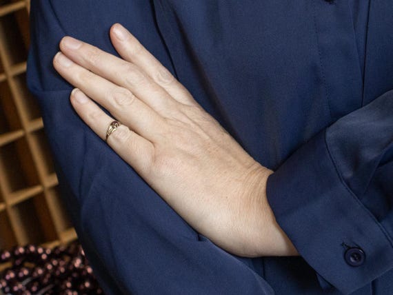 Victorian Ruby Solitaire Ring, 10K Yellow Gold, J… - image 4