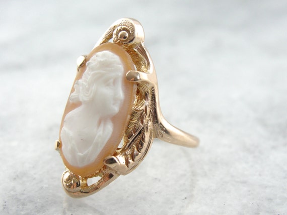Large Rose Gold Art Nouveau and Fine Shell Cameo … - image 2