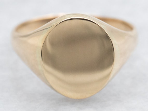 Yellow Gold Plain Signet Ring with Oval Top, Oval 