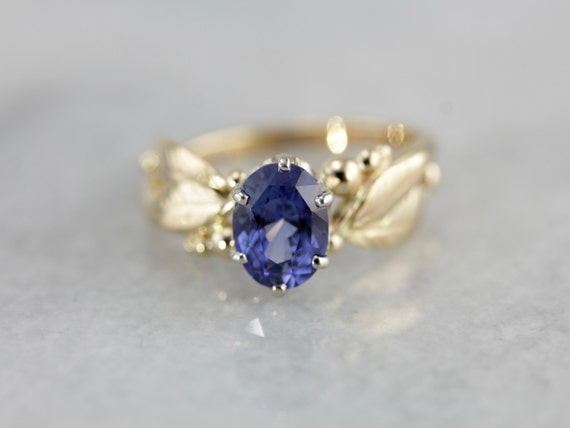 Indigo Blue Sapphire Gemstone set in a Vintage Le… - image 2