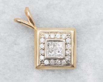 Colgante bicolor dorado con diamantes cuadrados, regalo de aniversario