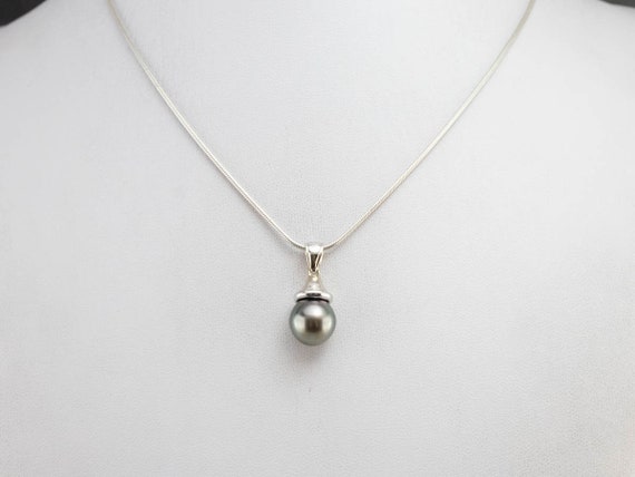 Black Pearl Pendant, Pearl Solitaire Pendant, Lay… - image 5