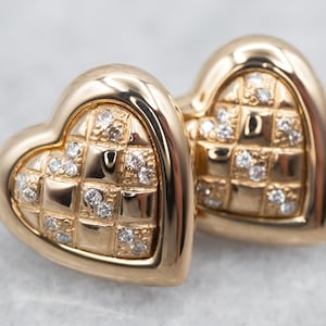 Sweet Diamond Heart Earrings, 14K Diamond Stud Earrings, Vintage Diamond Earrings, Gold Heart Earrings, Diamond Anniversary, A23318