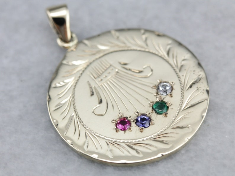 Vintage Gold Medallion Gemstone Pendant Yellow Gold Pendant Etsy