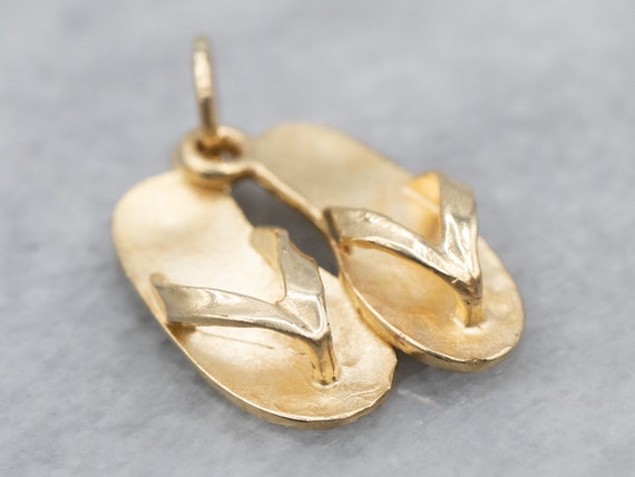 Polished Gold Flip Flop Charm, Gold Shoe Charm, 1… - image 3