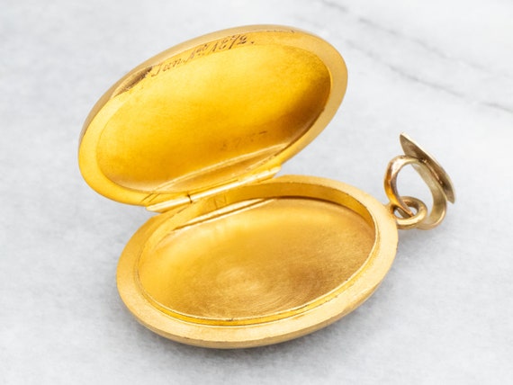 Victorian Bloomed Gold "AR" Monogrammed Locket, B… - image 3