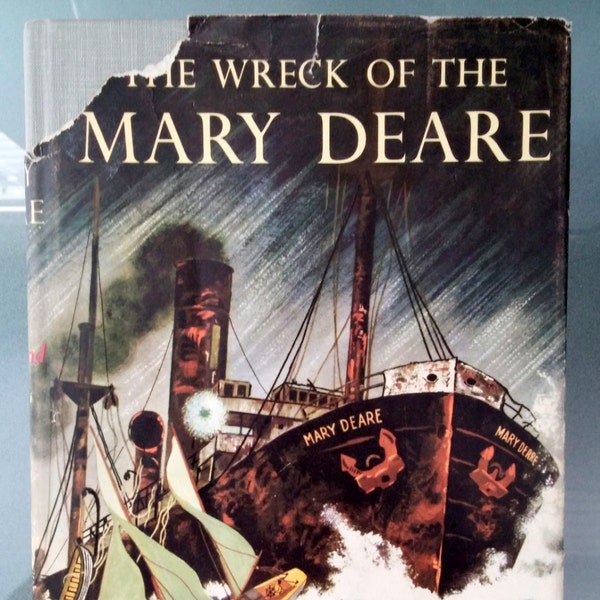 The Wreck of the Mary Deare -- Hammond Innes, 1956, famous story/movie of the mysterious unmanned freighter - whatever happened to the crew?