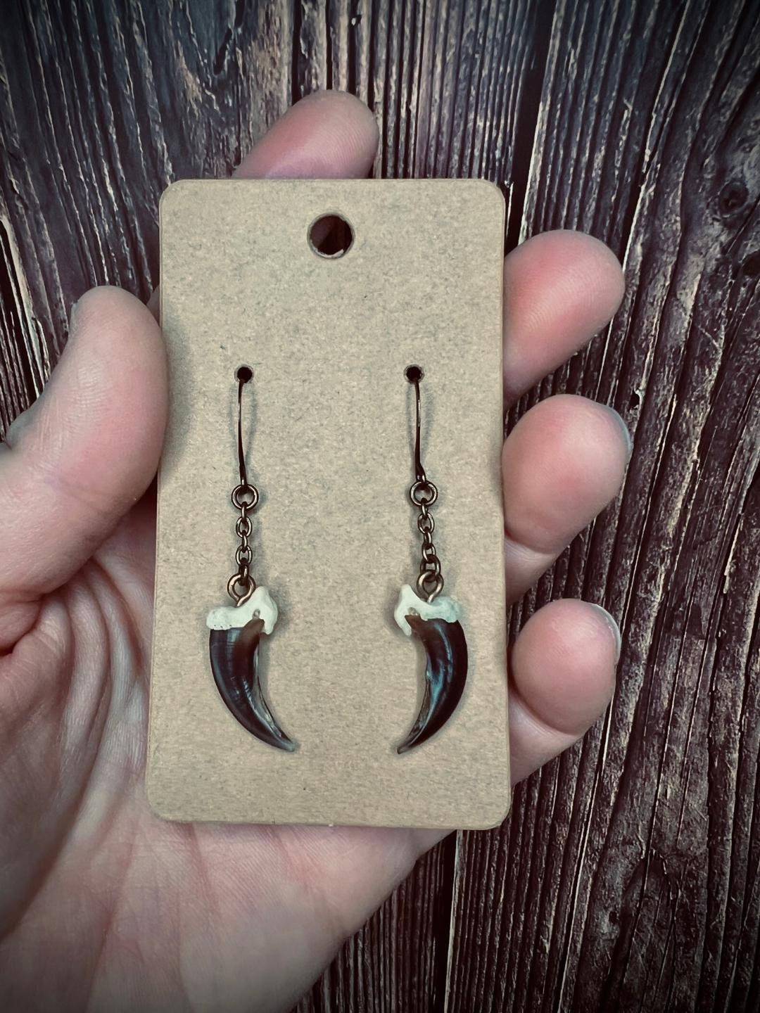 ネックレス・ペンダント Bone craft / three finger bear claw Grizzly Bear Claw 4 Inch Pendant Artist Concept Replica. - Etsy
