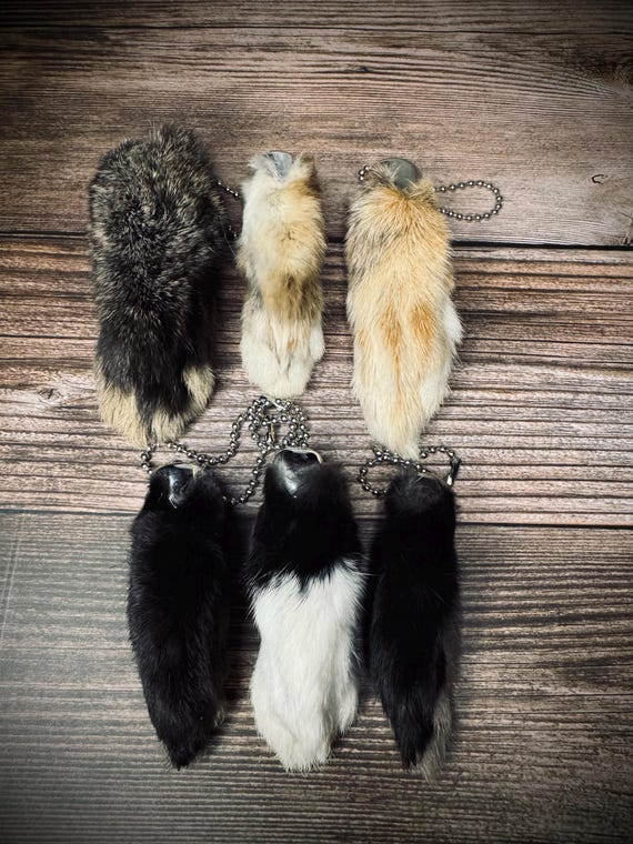 RABBIT FOOT KEY-CHAIN ／US VINTAGE Rabbit Foot Key Chain - Etsy