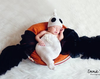 DIY Crochet Pattern - Ghost Swaddle Sack and Hat Set - Newborn Ghost Halloween Costume Crochet Pattern - Instant Download