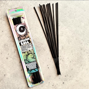 Cinnamon Roll | 9 Inch Charcoal Incense Sticks | Clean Burning Incense | Long Lasting Incense | 25 Sticks
