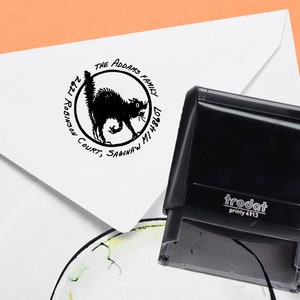 Sello de dirección de Halloween, sello de dirección autoentintado, regalo personalizado de inauguración de la casa, temporada espeluznante. Sello de dirección personalizado 1,5" - H1