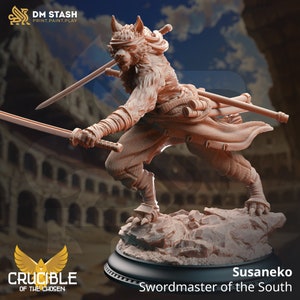 Puede incluir: Una figura miniatura pintada de una criatura humanoide parecida a un lobo con un antifaz, empuñando dos espadas. La figura está de pie sobre una base rocosa y está en una postura de lucha dinámica. La miniatura es parte del juego "Crucible of the Chosen" y se titula "Susaneko, Maestro de Espada del Sur".