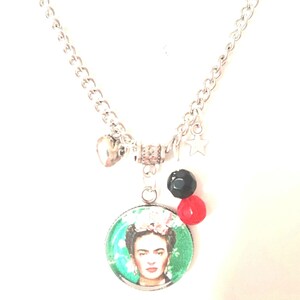 Necklace cabochon Frida khalo