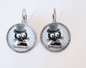 Gentleman cat cabochon earrings