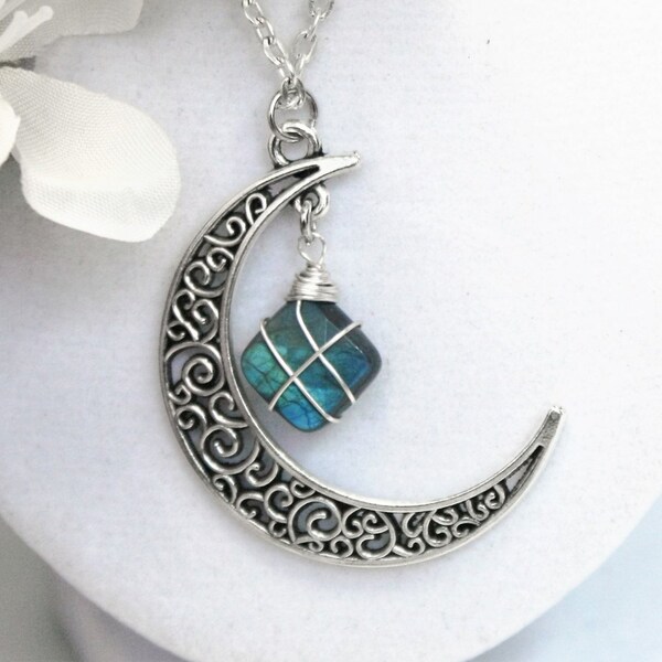 Wiccan jewelry Labradorite Necklace Blue flash Wire Wrapped Labradorite and Moon, Wiccan Power Stone Pagan Jewelry Wicca jewelry magic witch