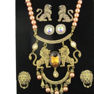 Heidi Daus Königin der Dschungel Halskette Ohrringe Lot/Swarovski Colorado Topaz & Crystal Golden Shadow Pave TWIN LIONS/New Sparkle Box Vol II