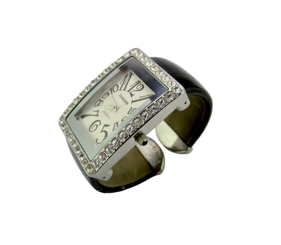 CHICO'S Quartz Bangle Watch /rhinestone Oblong Bezel/white