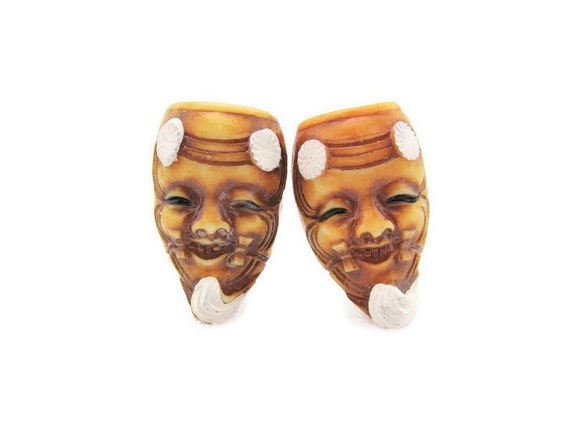 Art Deco OKINA Noh Screwback Earrings/Celluloid E… - image 1