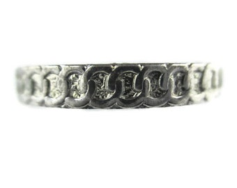 Retro Uncas 14k HGE White Gold Hand Etched Interlocking Hoops Eternity Wedding Band Ring Size 8