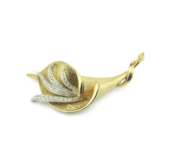 Napier Stylized Lily Brooch/ Clear Chaton Rhinest… - image 1