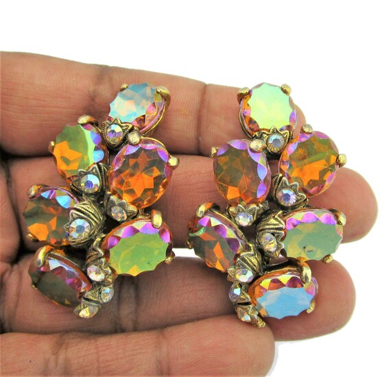 Elsa Schiaparelli Earrings/Grape Clusters/Topaz F… - image 2