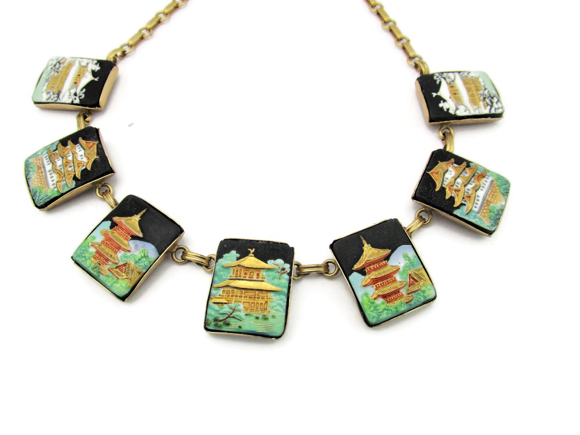 トシカネ Toshikane Necklace/historical Landmarks of Japan
