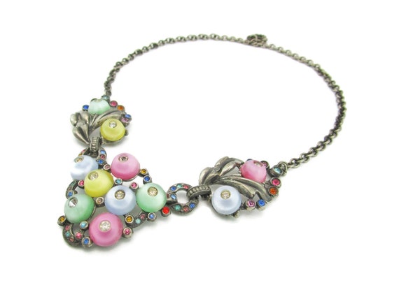 Art Deco Shoe Button Necklace/Pastel Colored Grap… - image 3