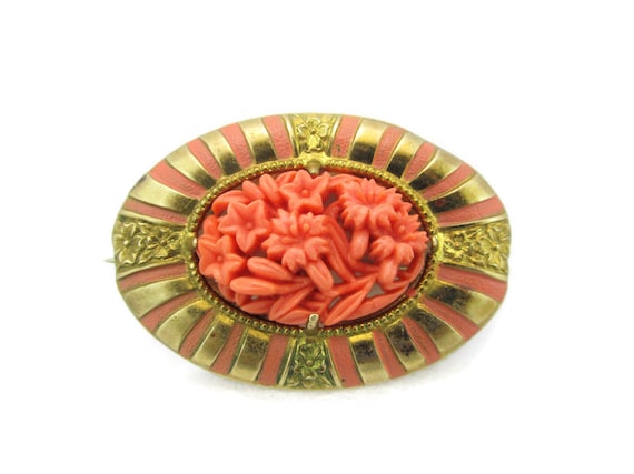 Victorian Molded Coral Glass Brooch/Carved Art No… - image 1