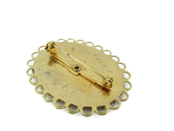 NeedlePoint Initial  "E" Pin/Monogram Needle Poin… - image 3