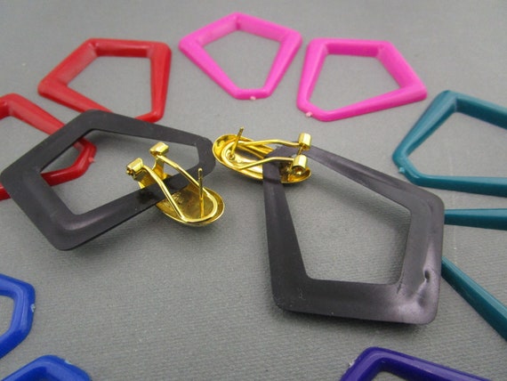 Interchangeable Earrings Set of 6/Gold Tone Clip-… - image 2