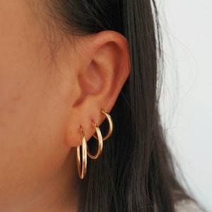 14K ゴールドフィルド フープ イヤリング | 幅 2 mm | 軽量