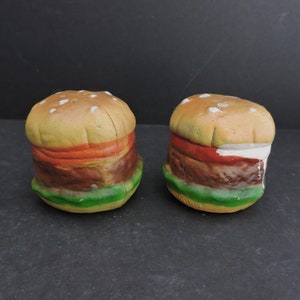 Cheeseburger Salt & Pepper Shakers Vintage Kitchen Table Decor Retro Condiment Server GreenTreeBoutique