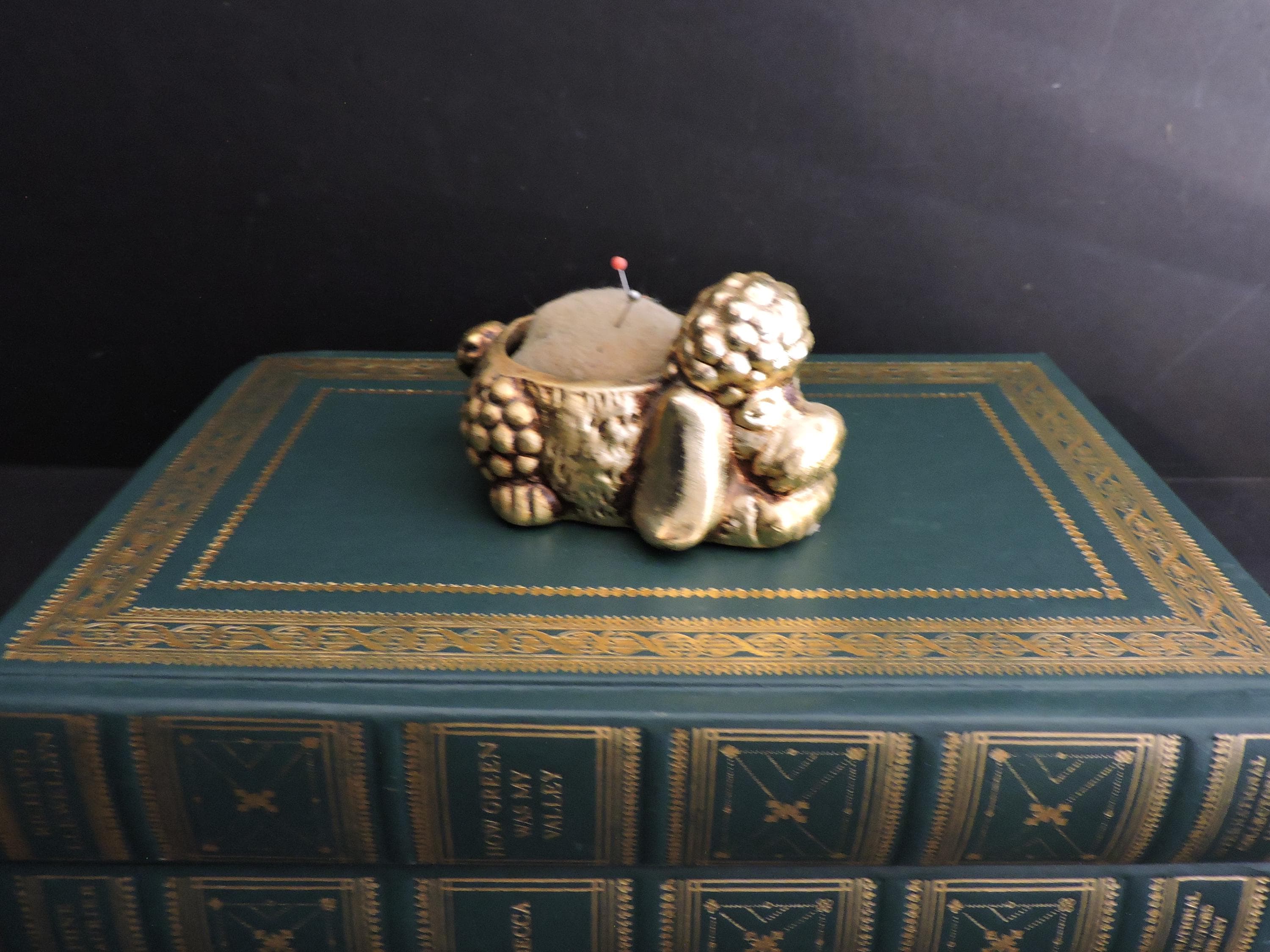 Vintage Dog Pin Cushion - Etsy