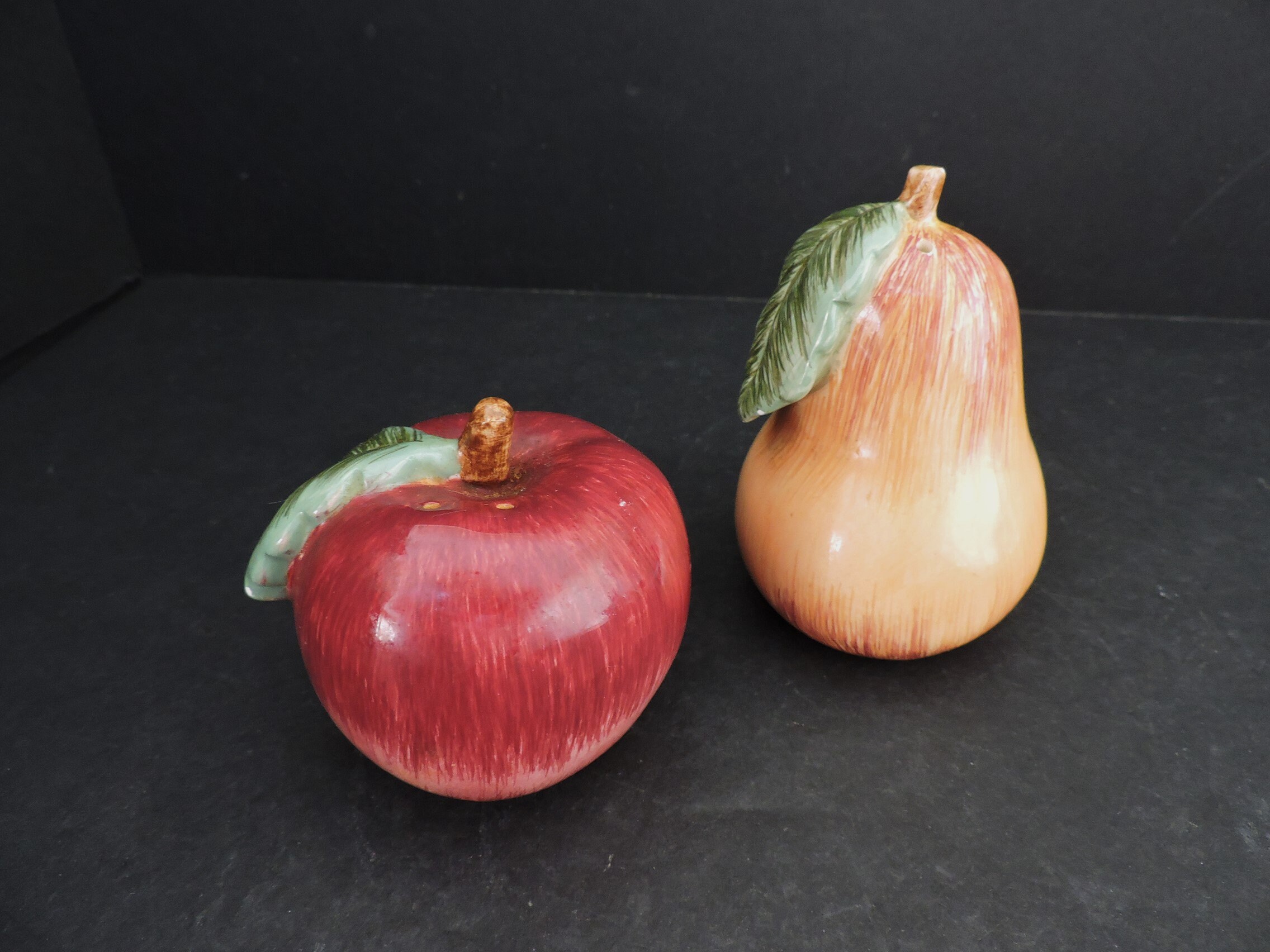 Apple and Pear Salt & Pepper Shakers Vintage Kitchen Table Decor Retro Condiment Server Teacher Gift