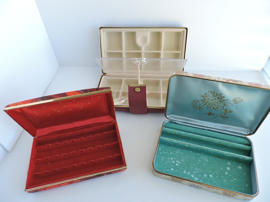 Multiple Earring Box Jewelry Box With Multiple Earring and Ring Compartments Vintage Mele ...