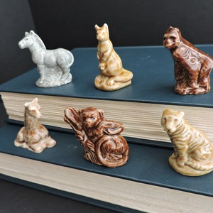 Zoo Animal Wade England Miniatures Vintage Porcelain Kolekcjonerskie Miniatury Pudełko Cieni Dekoracja GreenTreeBoutique