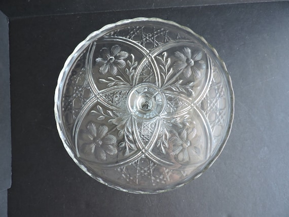 Etched Flowers Glass Cake Stand Cupcake Pedestal Collectible Display GreenTreeBoutique