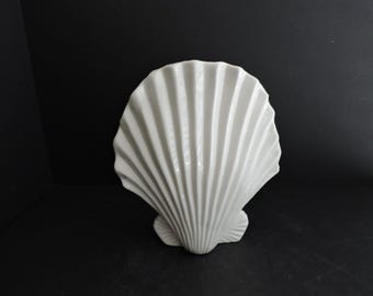 White Shell Vase Ceramic Porcelain Fan Vase Flower Holder GreenTreeBoutique